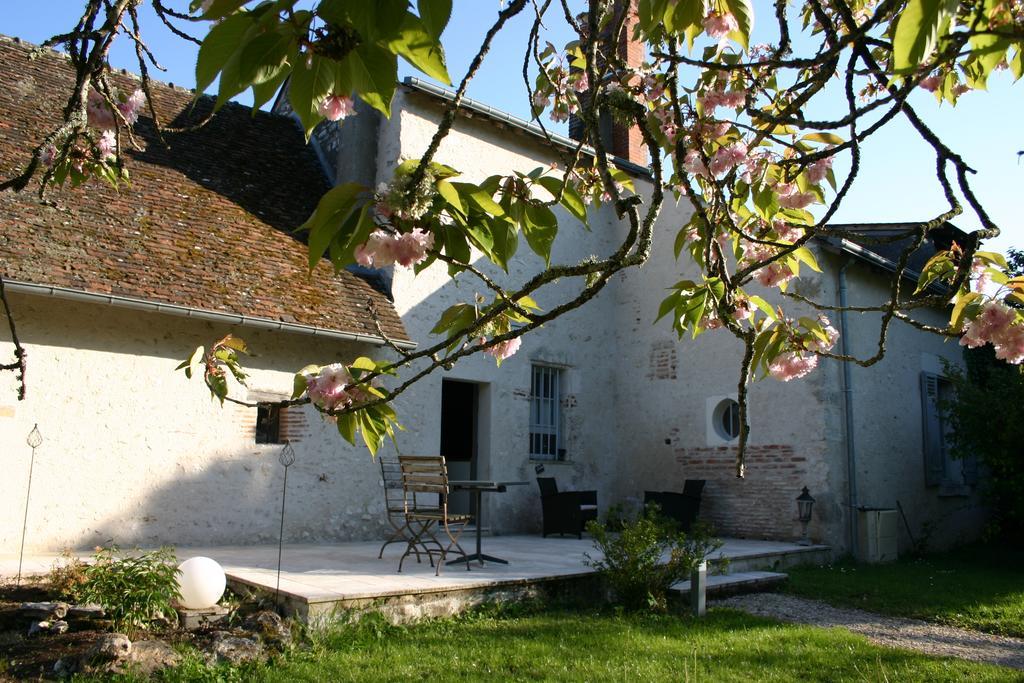 Villa Les Charlotières à Chailles  Extérieur photo